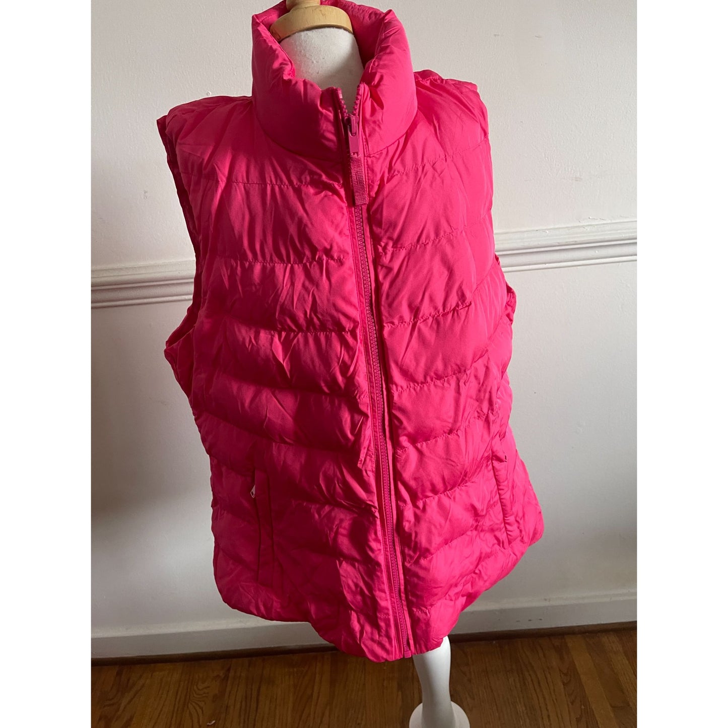 NWT Gap womens vest
