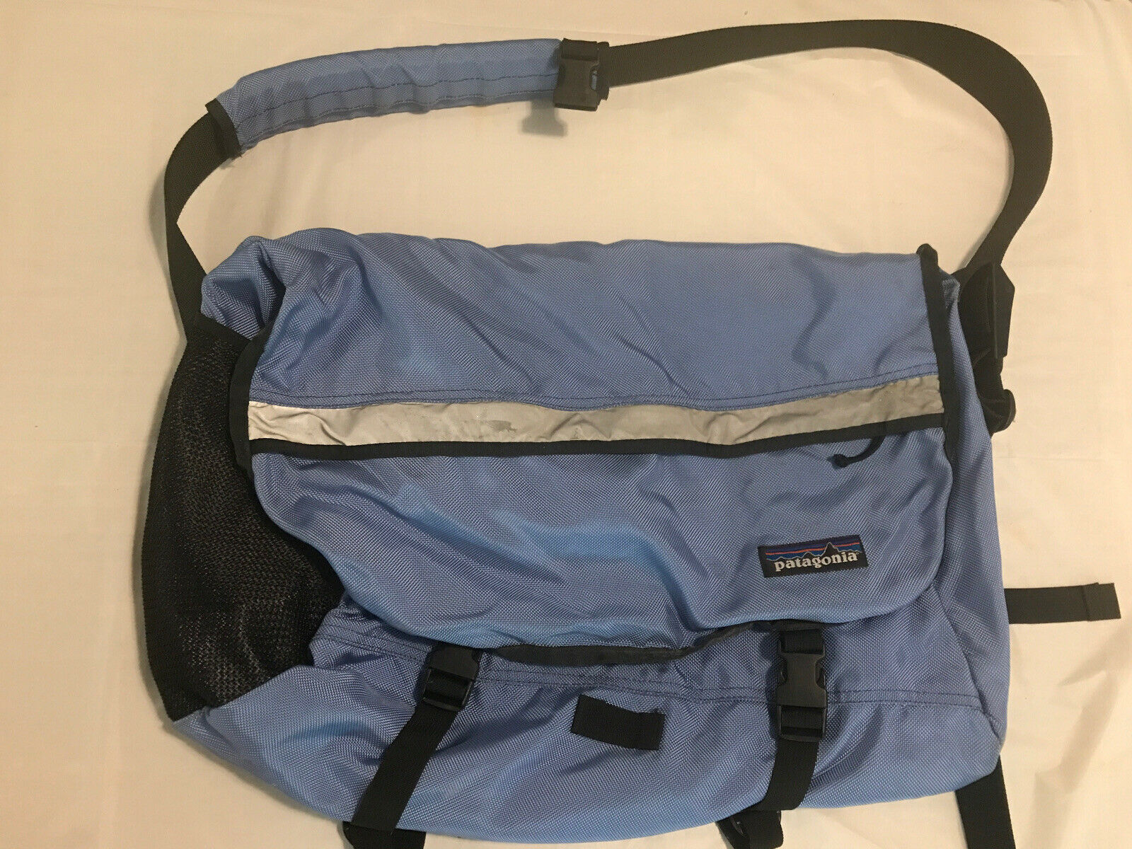 patagonia critical mass laptop messenger bag PATAGONIA Critical Mass Large Messenger/Laptop Bag