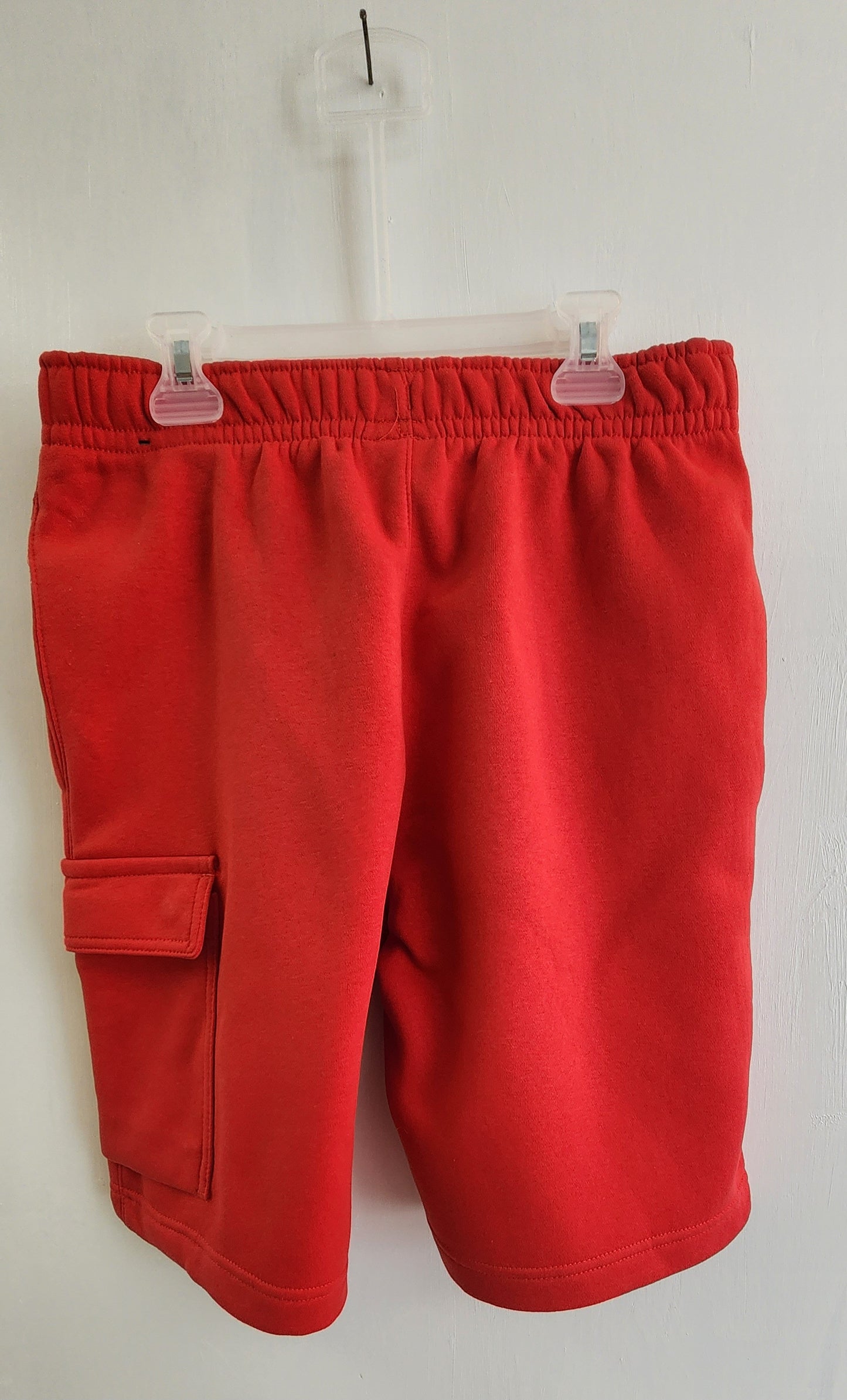 NWOT Nike Standard Fit at Knee Length Mens Shorts sz XS (RED)