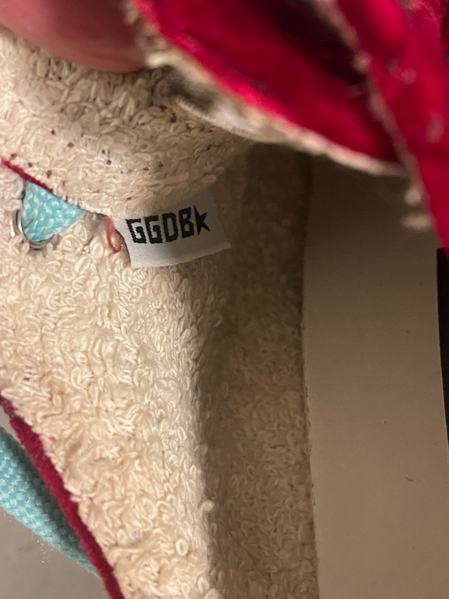 Golden Goode V-star 37