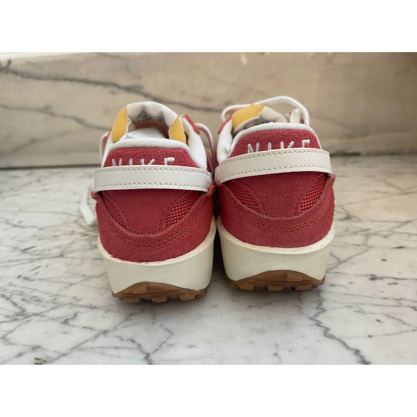 Nike Waffle Debut VNTG Womens Sneakers Size 6 Adobe/Basil-Coconut Milk